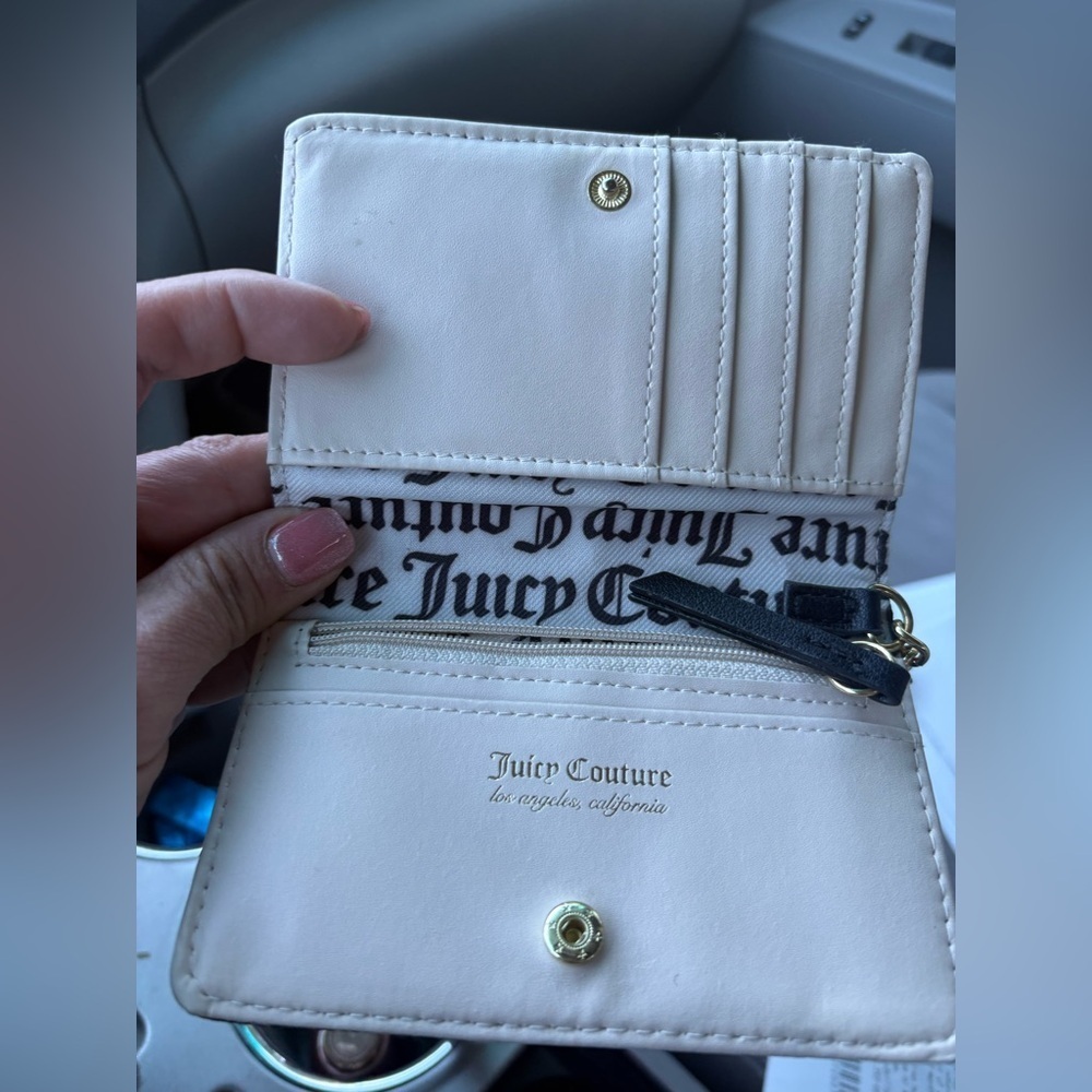 Juicy Couture Monogram Black and Gray Card Holder EUC - Picture 2 of 3